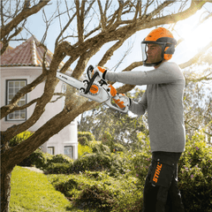 STIHL MS 151 C-E Tronçonneuse thermique - 25 cm