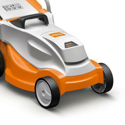 STIHL RMA 235.1 Tondeuse à batterie incl. batterie AK 20 & chargeur