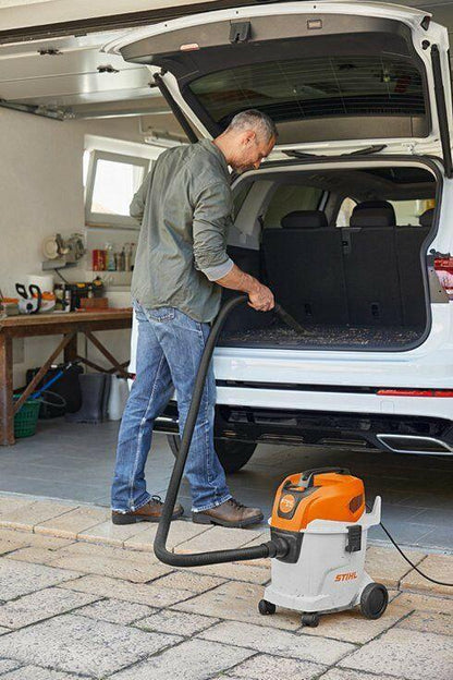 STIHL SE 33 Aspirateur eau et poussières
