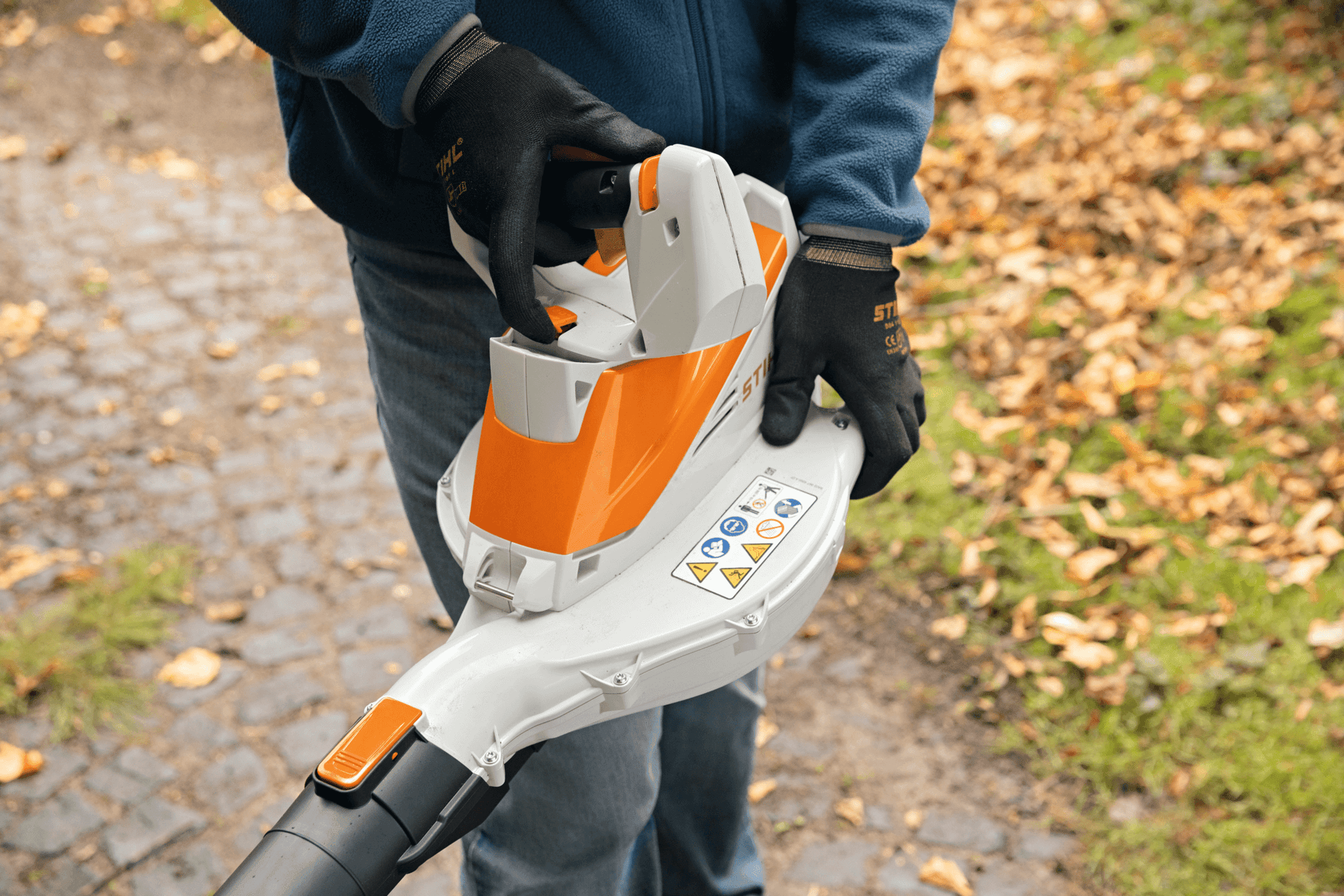 STIHL SHA 56 Aspirateur-souffleur à batterie - Outil nu