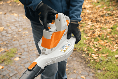 STIHL SHA 56 Aspirateur-souffleur à batterie - Outil nu